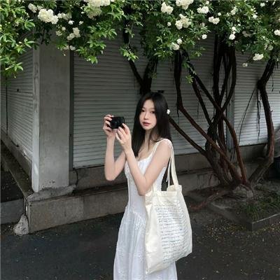 阿里巴巴与神灯